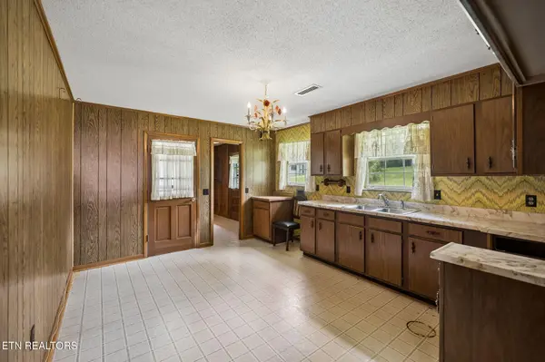 521 E Sunset, Athens, TN 37303