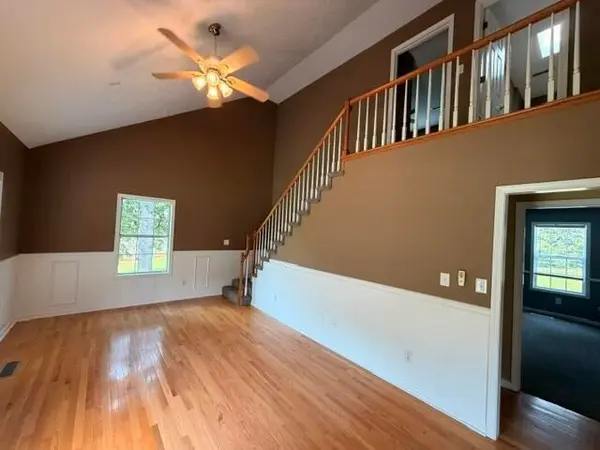 313 Dawn Dr, Hopkinsville, KY 42240