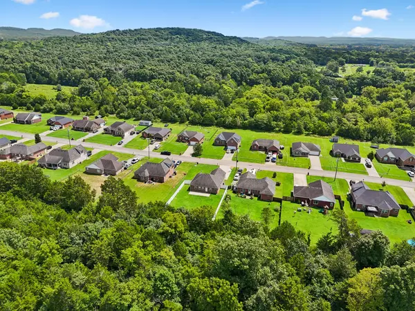 2029 Barretts Ridge Dr, Murfreesboro, TN 37130