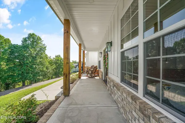 2609 Clyde Ed Rd, Kodak, TN 37764