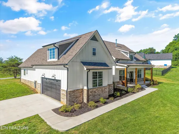 2609 Clyde Ed Rd, Kodak, TN 37764