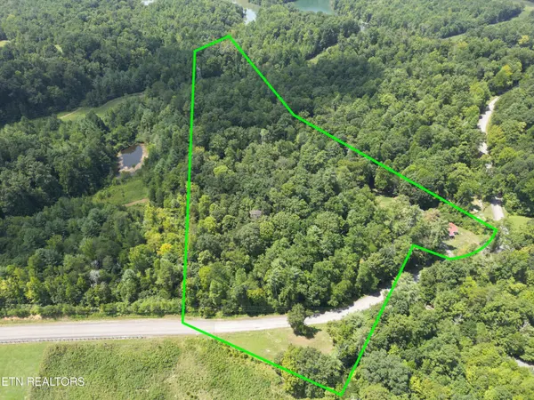 207 Blackburn Lane, Lenoir City, TN 37771
