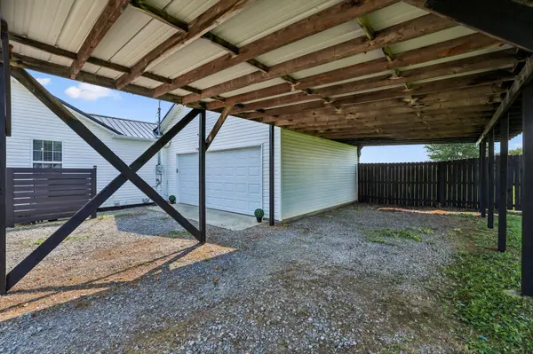 106 Cayenne Rd, Bell Buckle, TN 37020