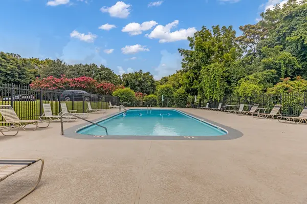 2929 Selena Dr #D65, Nashville, TN 37211