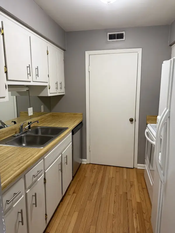 2929 Selena Dr #D65, Nashville, TN 37211