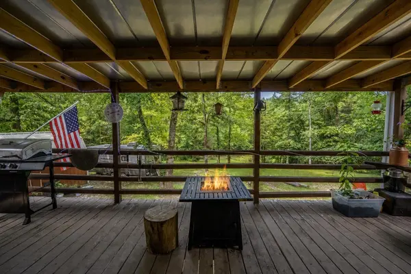 311 DEW DROP RD, Savannah, TN 38372