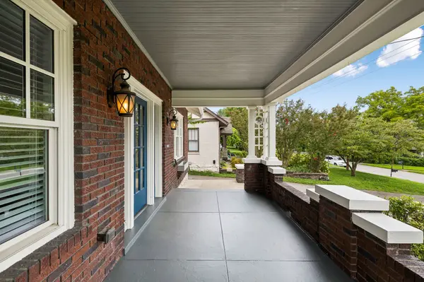 135 Kenner Ave, Nashville, TN 37205