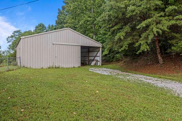 1824 Jackson Point Road, Sewanee, TN 37375