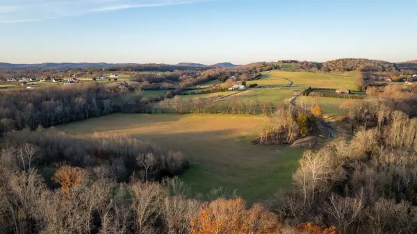 3016 Blythe Meadow Ln, Arrington, TN 37014