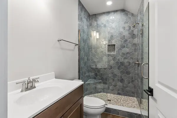 353 Reddenwood Road, Hendersonville, TN 37075
