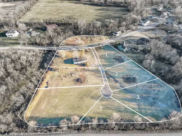 628 Old Highway 31 E 3, Bethpage, TN 37022