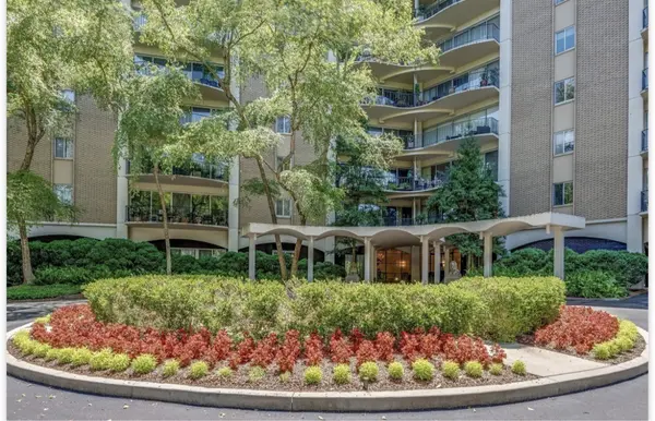 4215 Harding Pike #503, Nashville, TN 37205