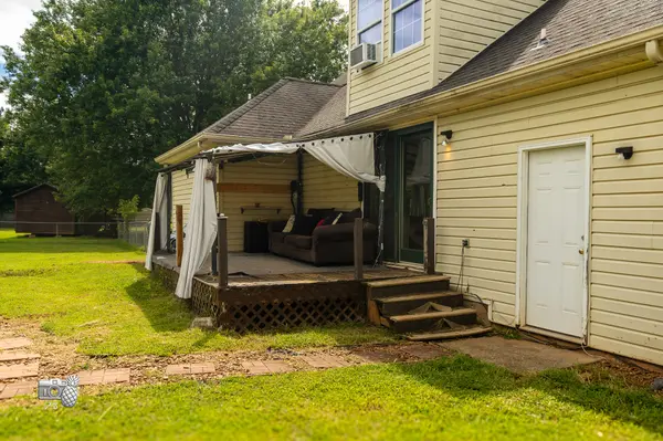10028 Roanoke Dr, Murfreesboro, TN 37129