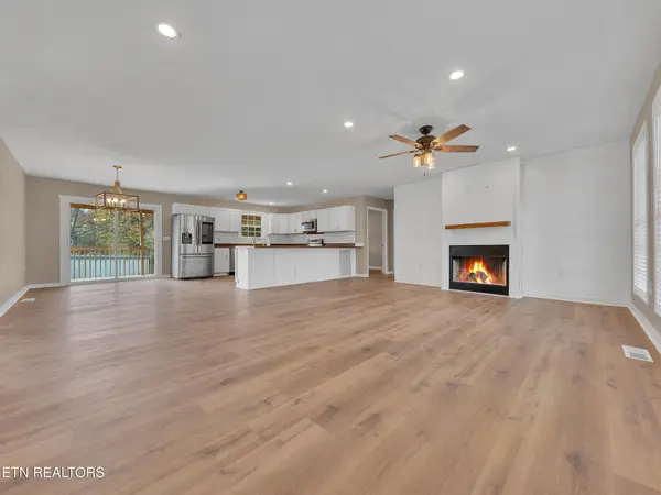 2781 Windfall Estates Drive, Sevierville, TN 37876