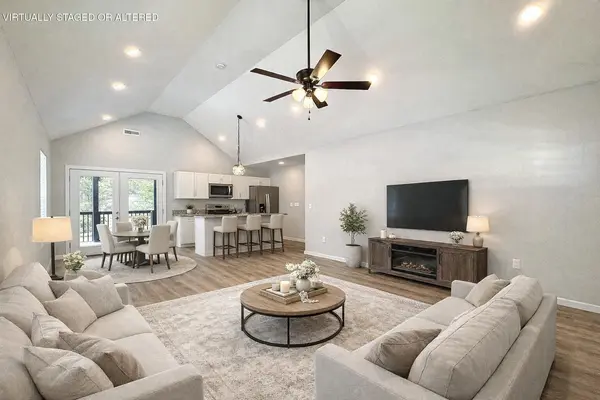 918 Shallowford Road, Chattanooga, TN 37411