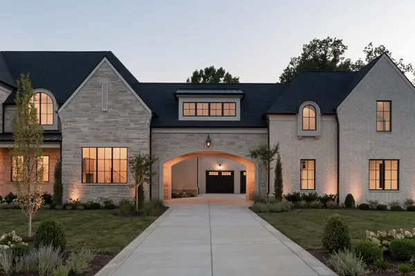 8079 Mountaintop Dr, College Grove, TN 37046