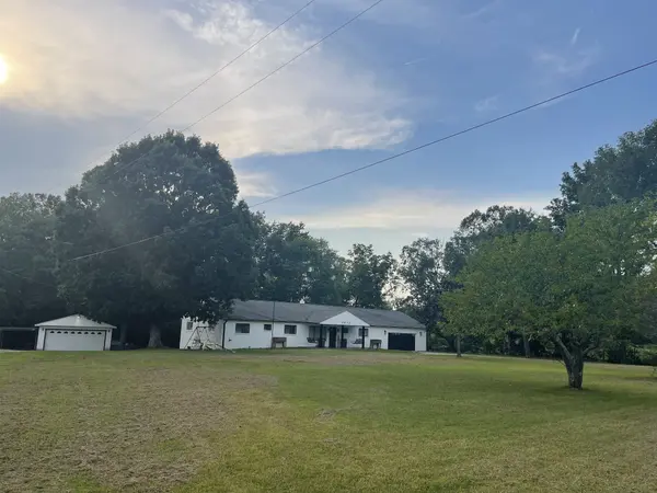 2411 Slayden Marion Rd, Cumberland Furnace, TN 37051