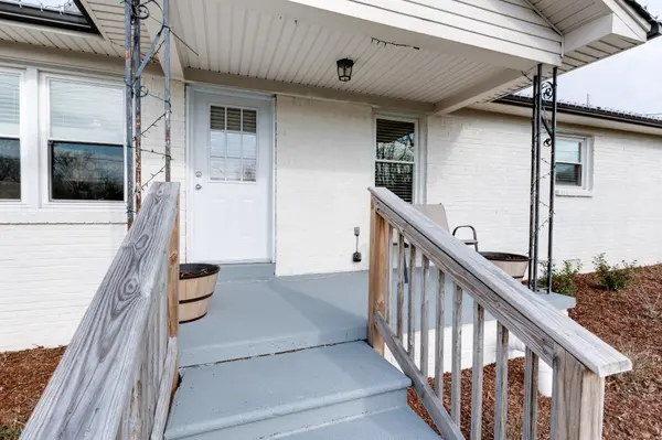 5107 Austin Peay Hwy, Westmoreland, TN 37186