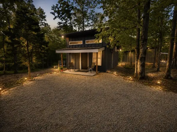 3176 Summertown Hwy, Summertown, TN 38483