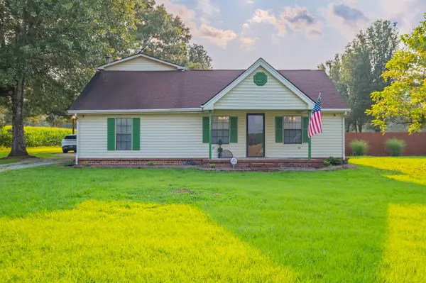 6211 Woodbury Hwy, Manchester, TN 37355