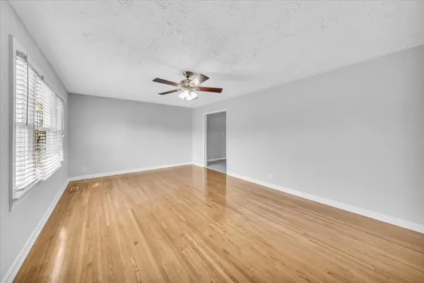 611 Henley St, Manchester, TN 37355