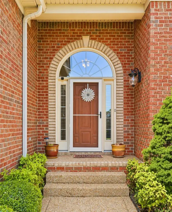 650 Bonita Pkwy #S, Hendersonville, TN 37075
