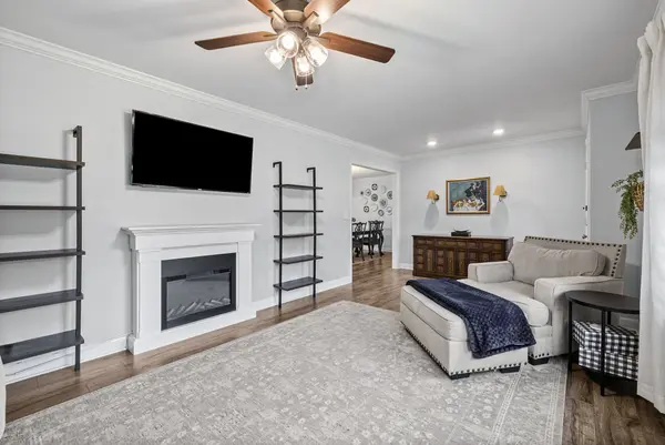 308 Ridgeland Dr, Clarksville, TN 37043