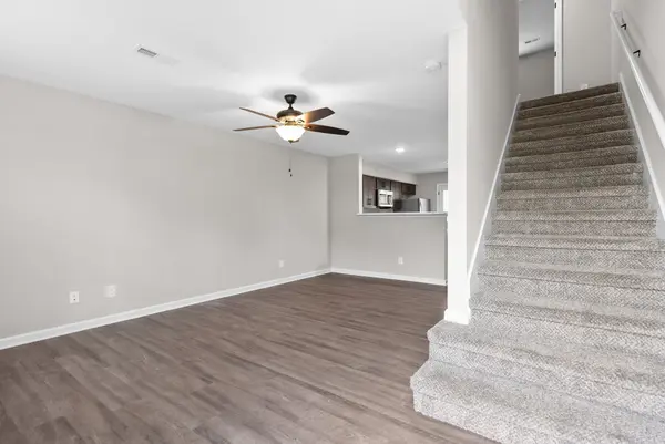 418 Peachers Mill Rd #E1, Clarksville, TN 37042