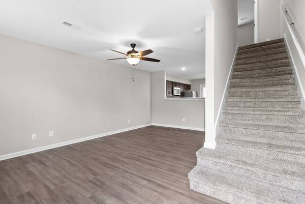 418 Peachers Mill Rd #G1, Clarksville, TN 37042