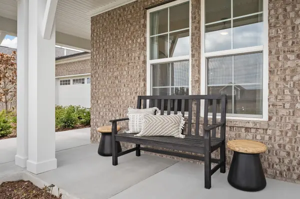 6165 Binns Lane, Hermitage, TN 37076