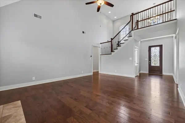 304 Retriever Ct, Clarksville, TN 37043