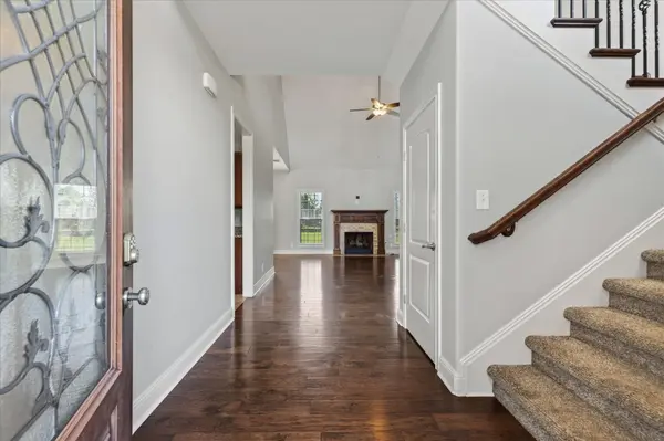 304 Retriever Ct, Clarksville, TN 37043