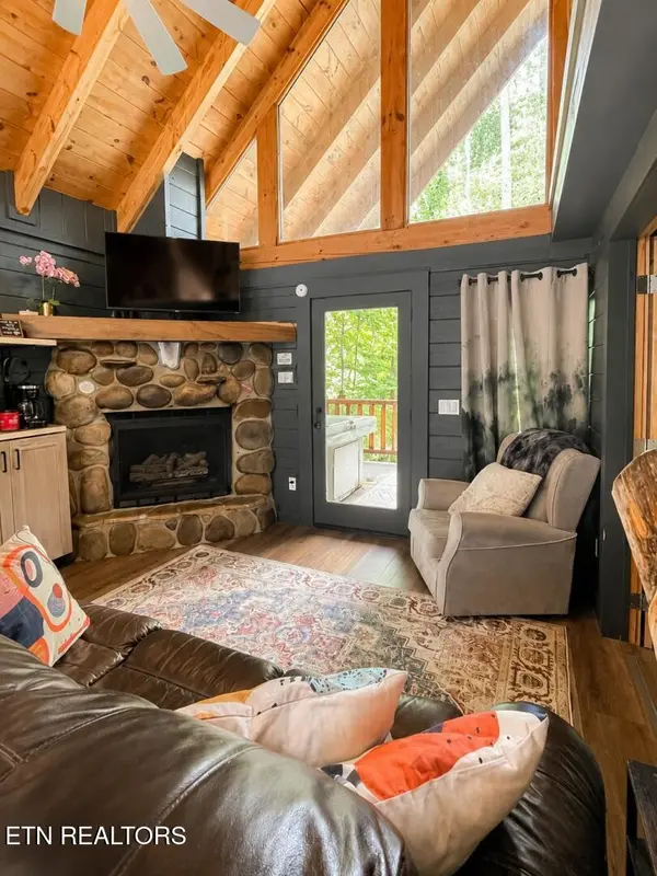 3907 Cloud Way, Sevierville, TN 37876