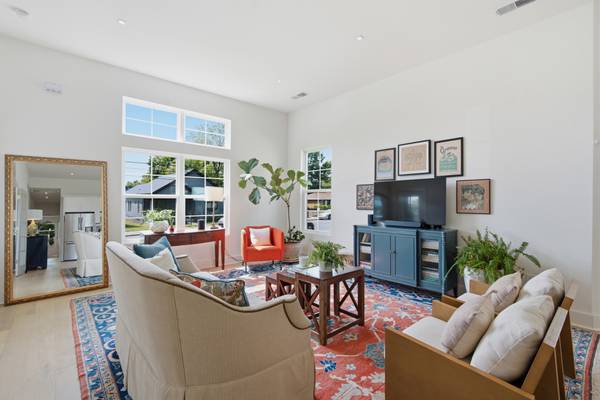 1003 N 5th St, Nashville, TN 37207