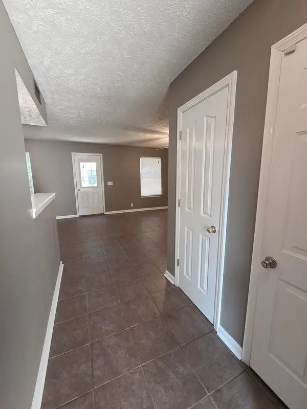 261 Indian Park Dr, Murfreesboro, TN 37128
