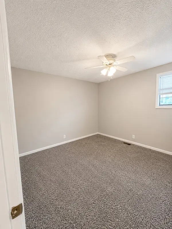 1611 Hartsville Pike, Gallatin, TN 37066