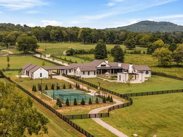 2077 Wilson Pike, Franklin, TN 37067