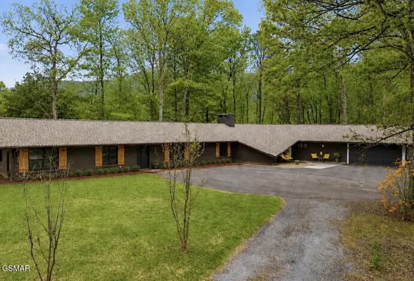 150 Hollow Road, Cosby, TN 37722