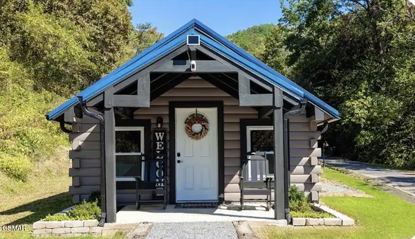 1656 Walker Trail, Sevierville, TN 37876