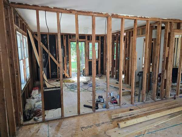 309 Crestview Dr, Hopkinsville, KY 42240