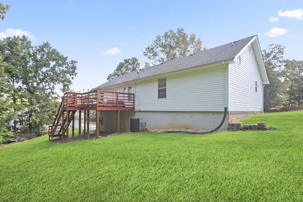 5819 Riley Rd, Ooltewah, TN 37363