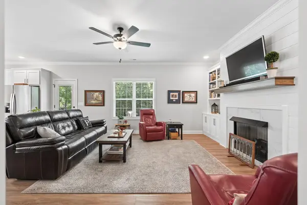 395 Mya Marie Dr, Gallatin, TN 37066