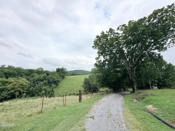 752 Warford, Newport, TN 37821