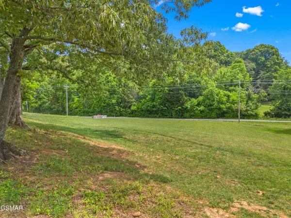 580 McGaha Chapel Road, Cosby, TN 37722