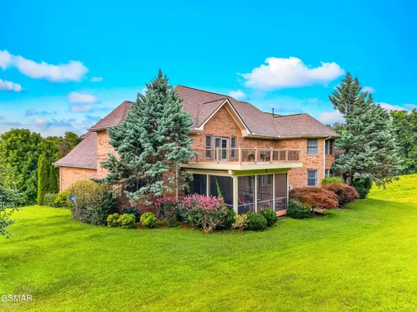 4318 Stonehenge Way, Dandridge, TN 37725