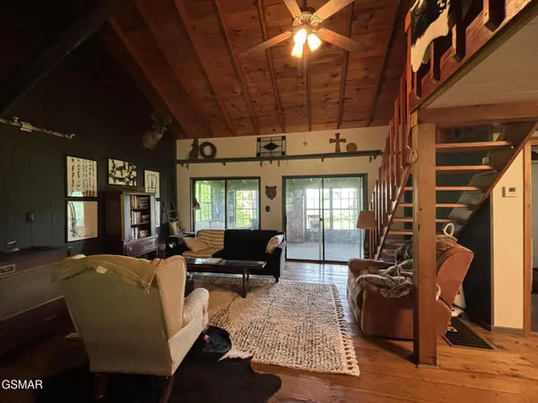 1450 Cabin Way, Del Rio, TN 37727