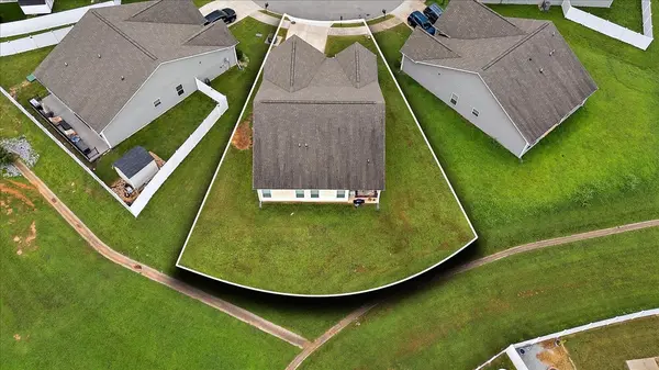 110 Daughters Ct, Shelbyville, TN 37160