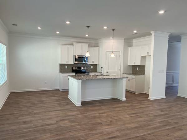 216 Hanson Ln, Columbia, TN 38401