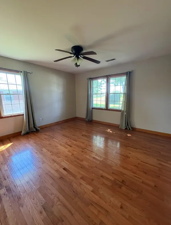 322 Blane Dr, Hopkinsville, KY 42240