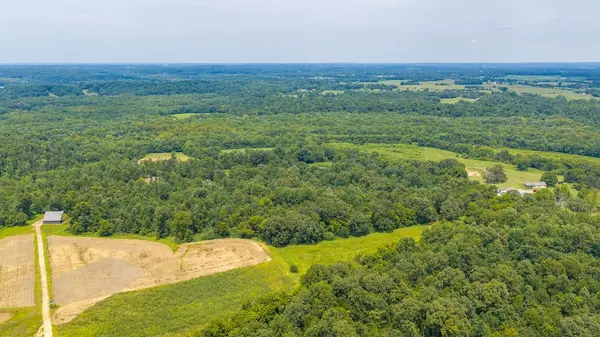 973 Coyote Ridge Rd, Cadiz, KY 42211